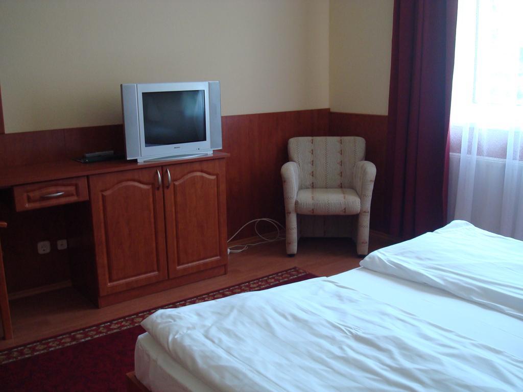 Major Hotel Es Paloc Apartmanhaz Szécsény Kamer foto